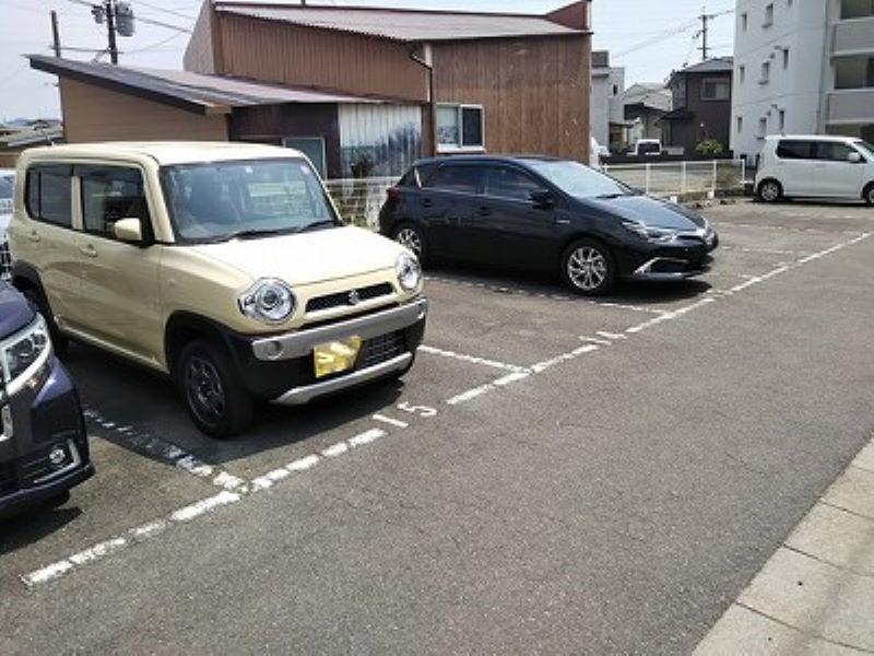 上川原(20684)の外観・駐車場イメージ2枚目