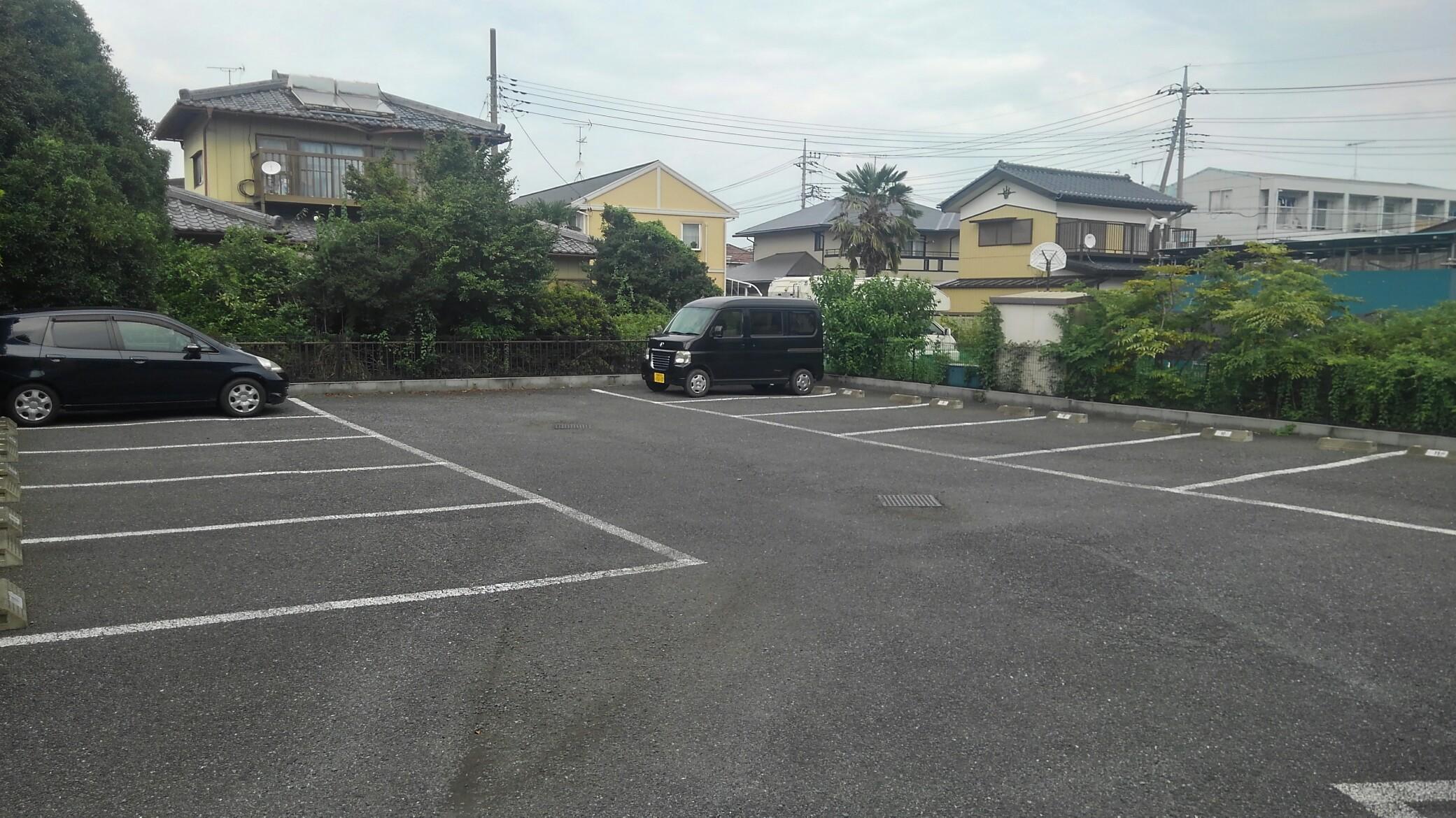 花菜(28430)の外観・駐車場イメージ1枚目