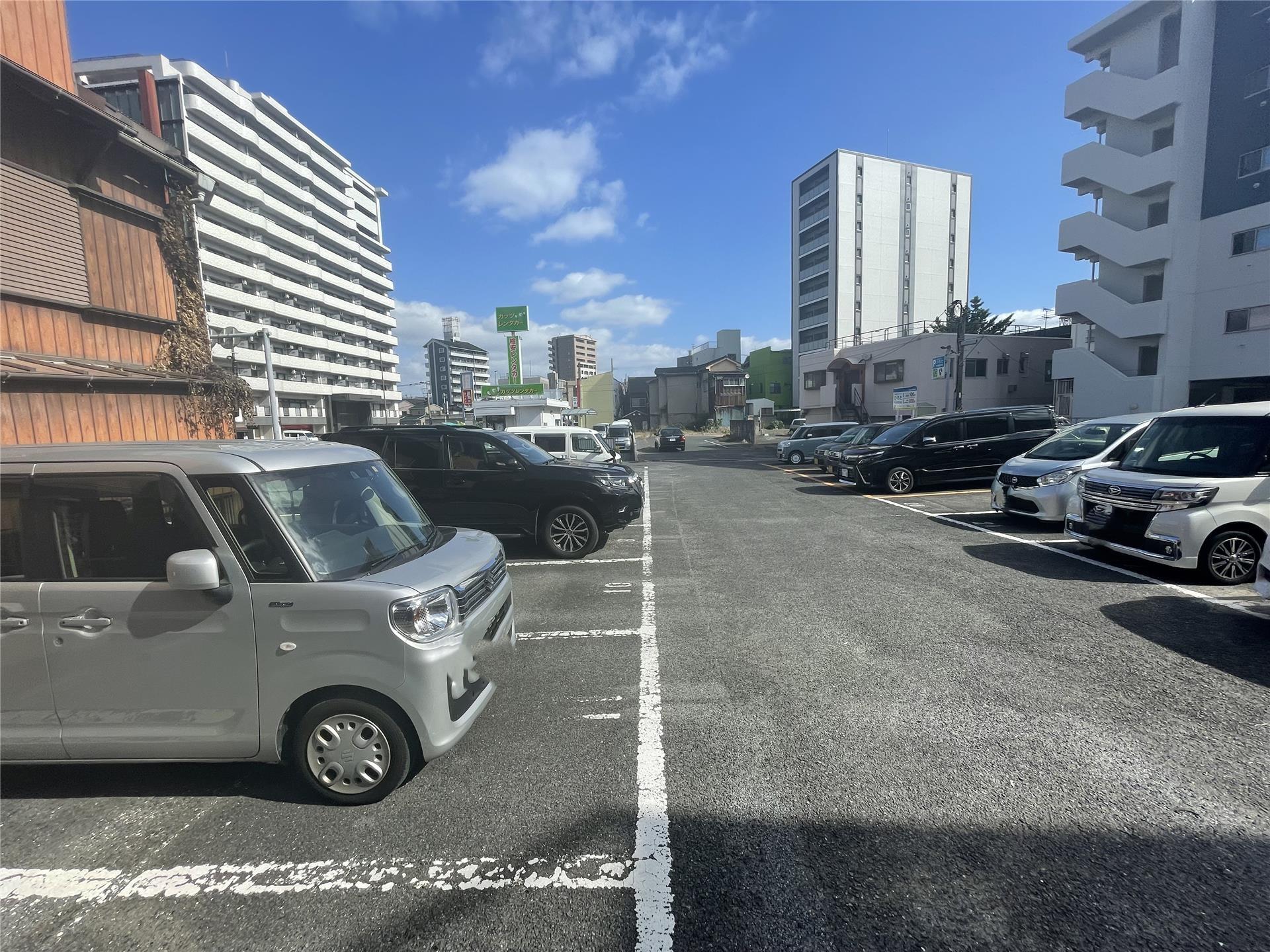 安西パーキングの外観・駐車場イメージ3枚目