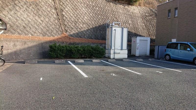 向山(43357)の外観・駐車場イメージ1枚目