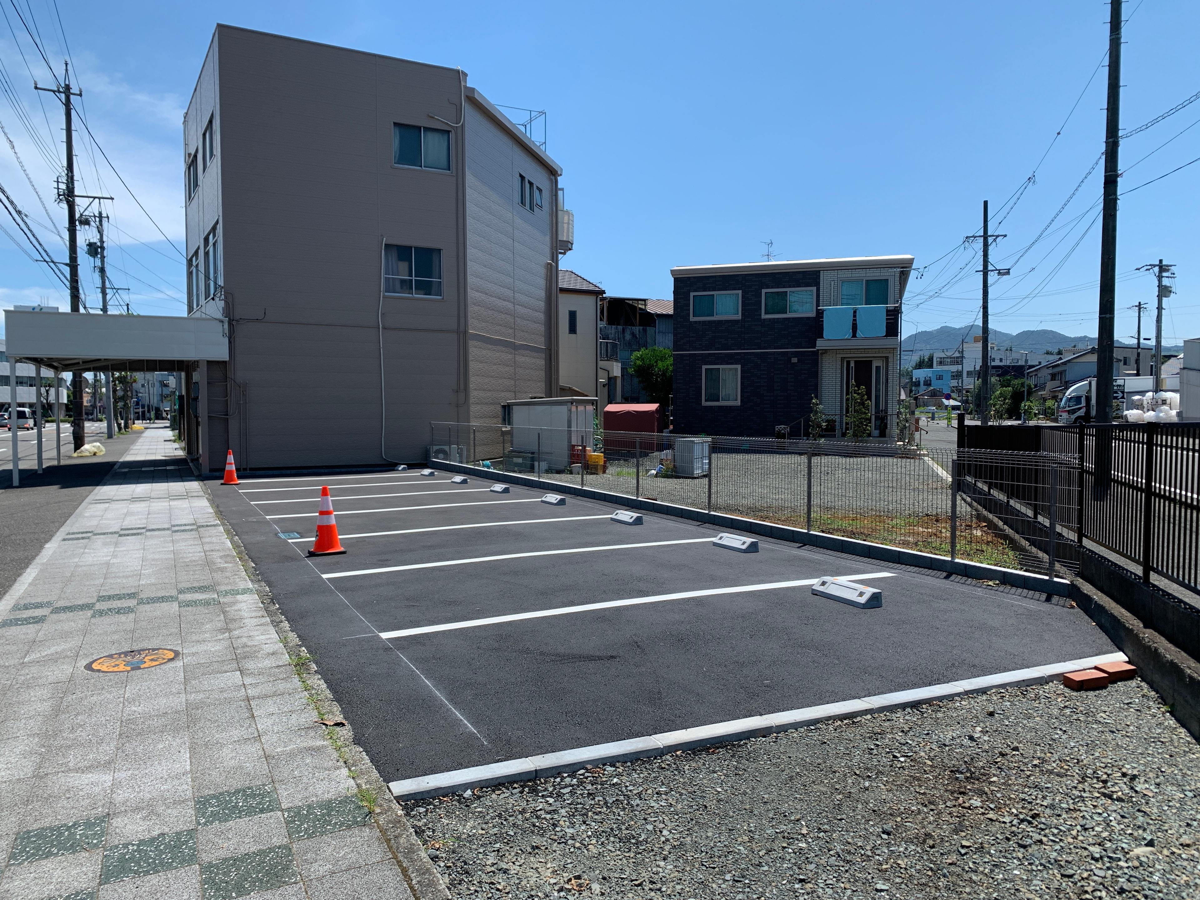 PD南田町黒柳駐車場の外観・駐車場イメージ1枚目