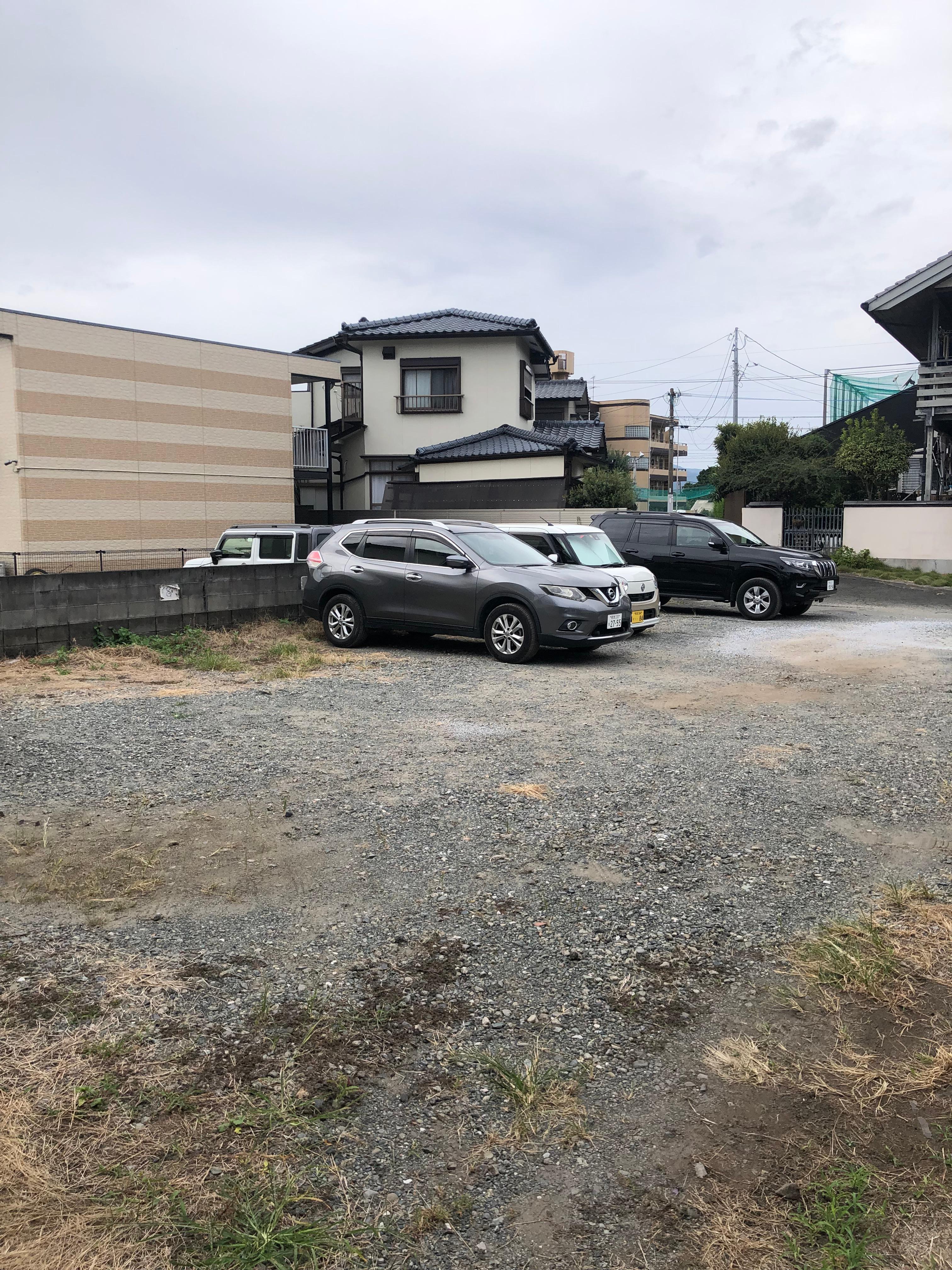 松山駐車場の外観・駐車場イメージ2枚目