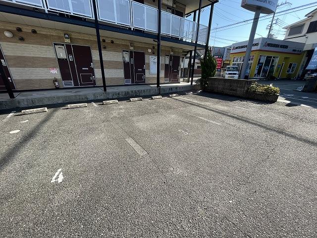 Ａｒｍａｎｄｉｉ(29780)の外観・駐車場イメージ1枚目