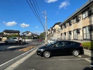 国屋(26278)の外観・駐車場イメージ1枚目