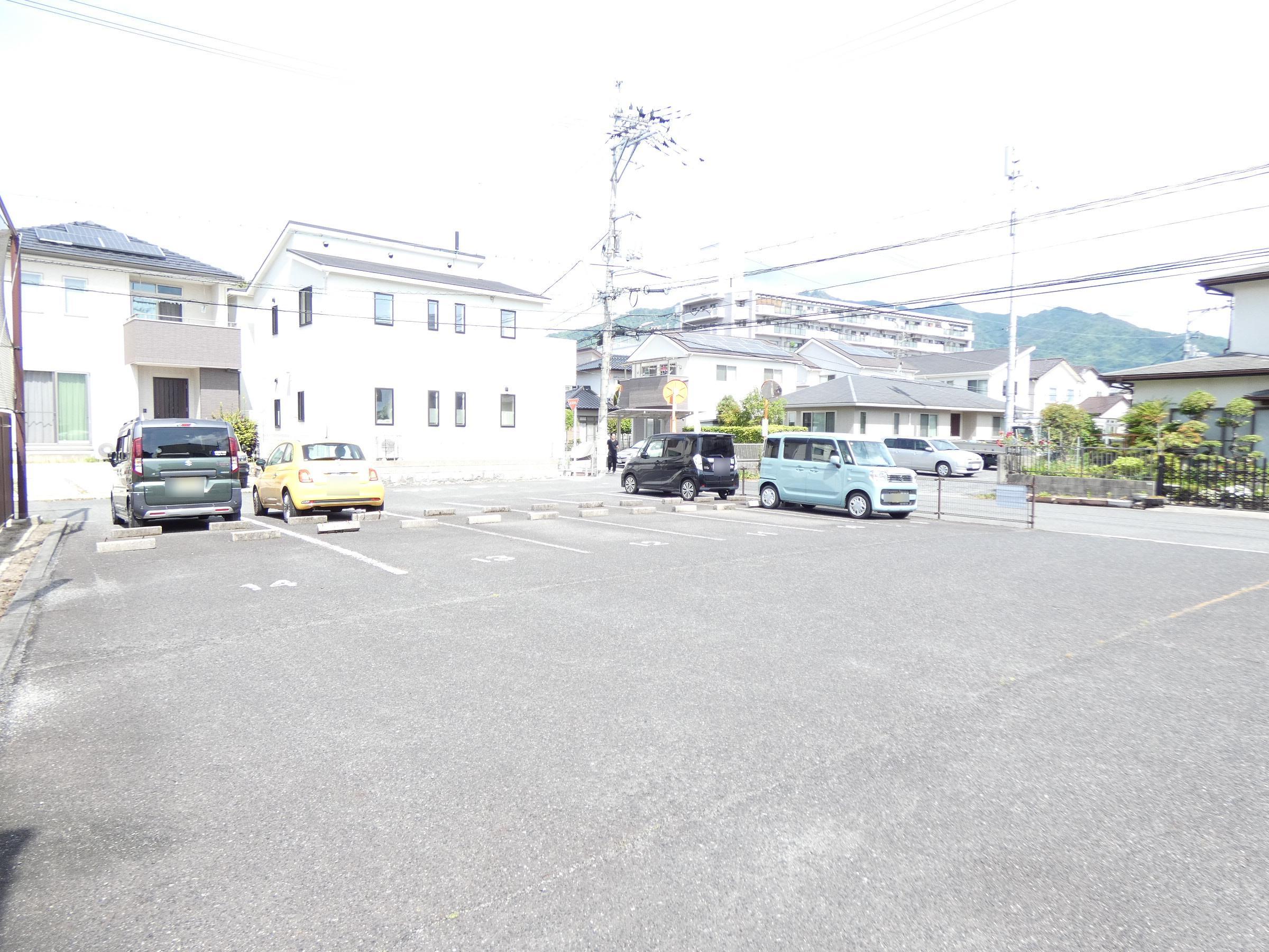 第１平林駐車場の外観・駐車場イメージ3枚目