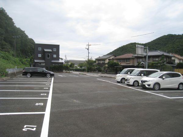 滝山パーキングの外観・駐車場イメージ1枚目