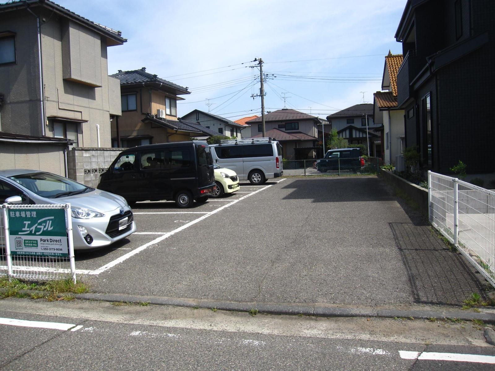 第30駐車場の外観・駐車場イメージ2枚目