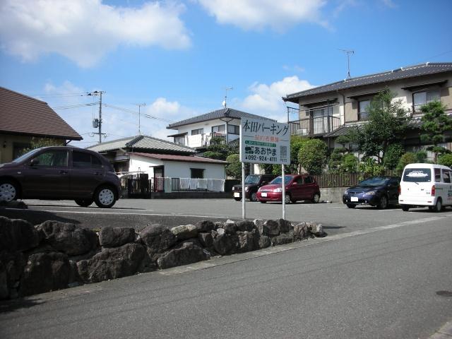 本田パーキングの外観・駐車場イメージ1枚目