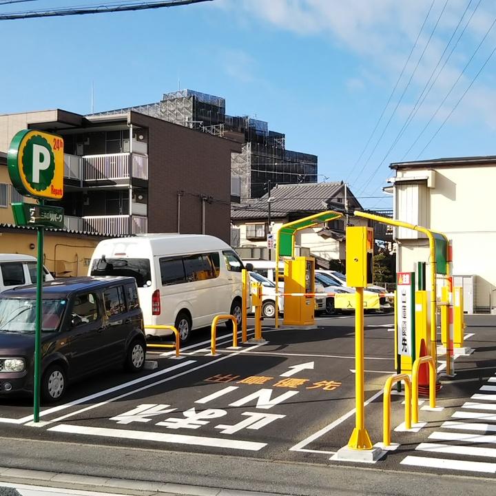 千葉桜木５丁目の外観・駐車場イメージ1枚目