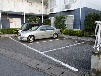 パークハイムⅢ(20174)の外観・駐車場イメージ2枚目