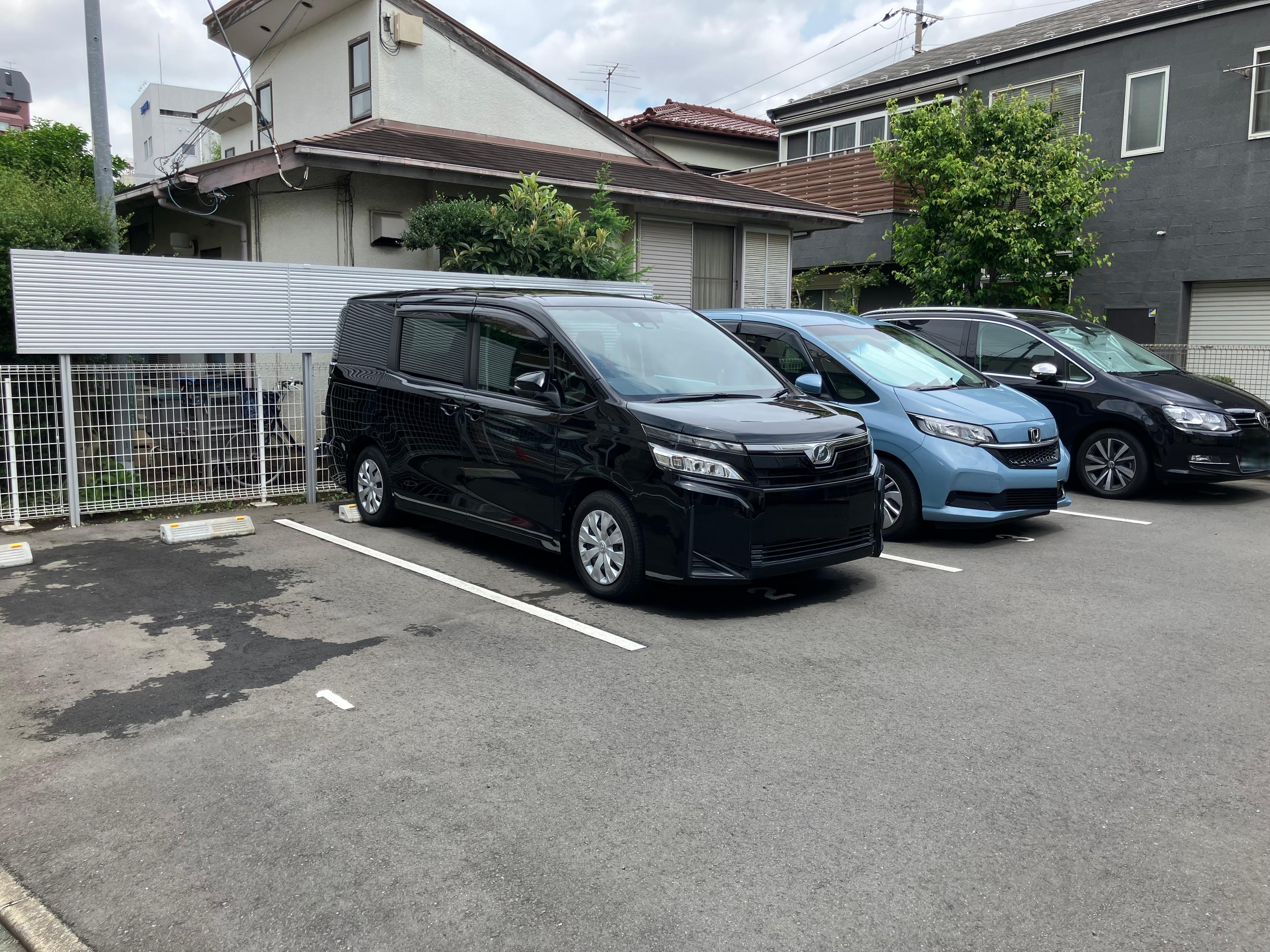 横山第二駐車場の外観・駐車場イメージ1枚目