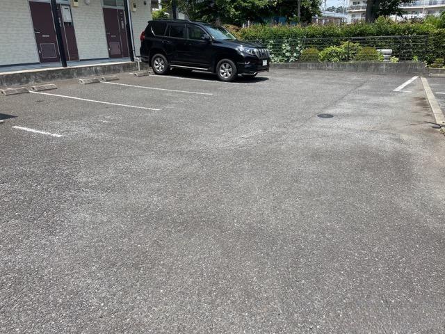 つつみⅡ(24201)の外観・駐車場イメージ1枚目
