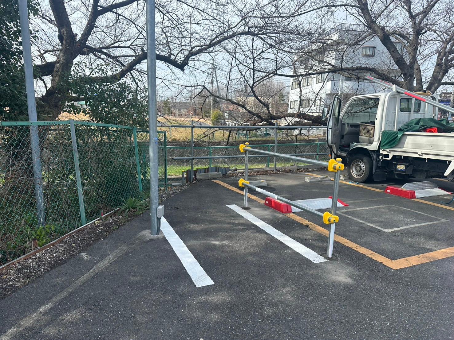 B-PARK7新中里の外観・駐車場イメージ1枚目