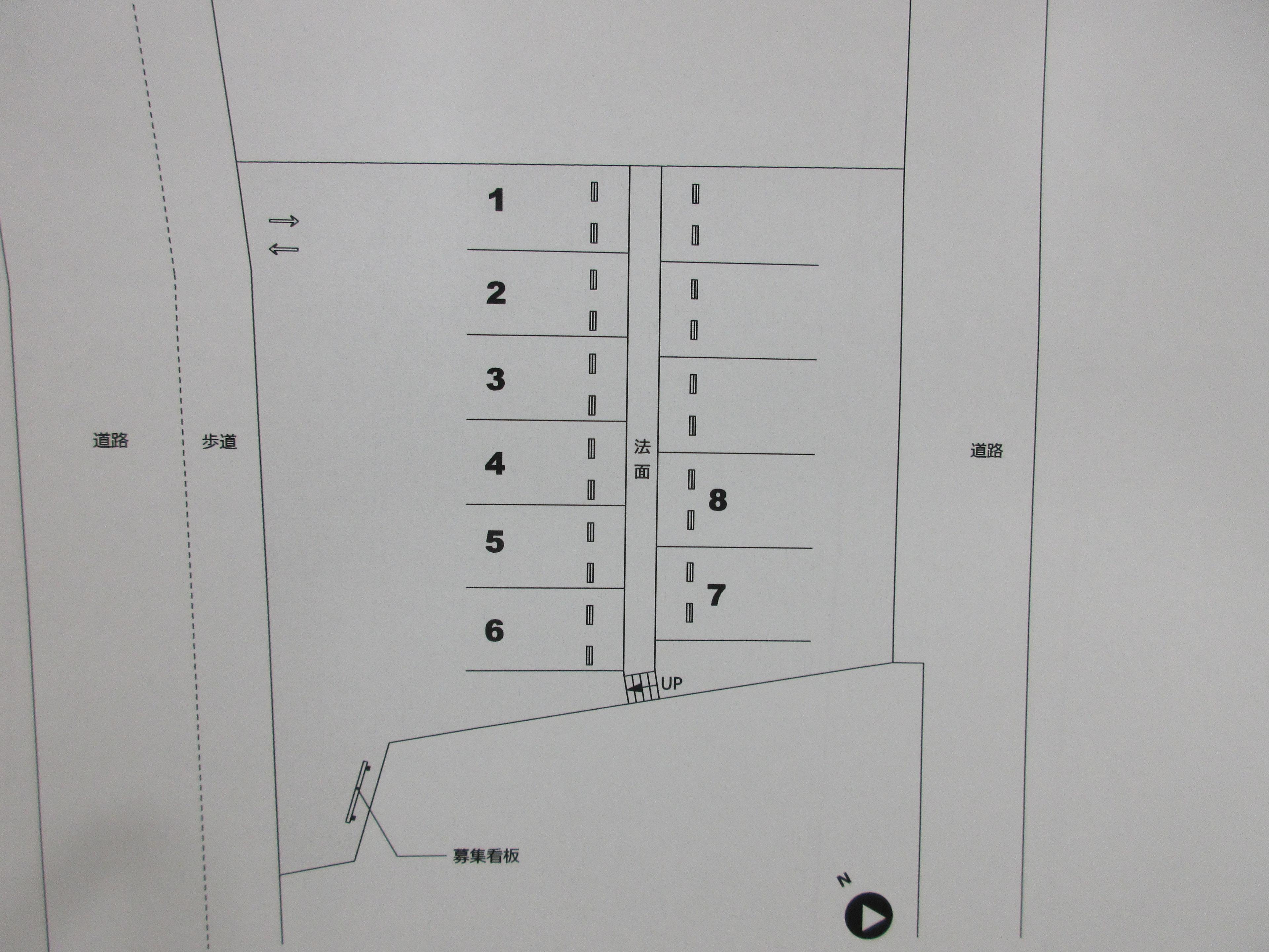 ストロベリー板山6丁目パーキングの駐車配置図