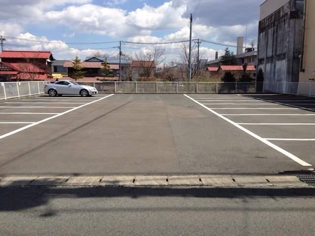 吹張町第一駐車場の外観・駐車場イメージ2枚目