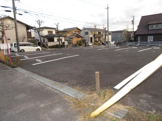 あさがおパーキングの外観・駐車場イメージ2枚目