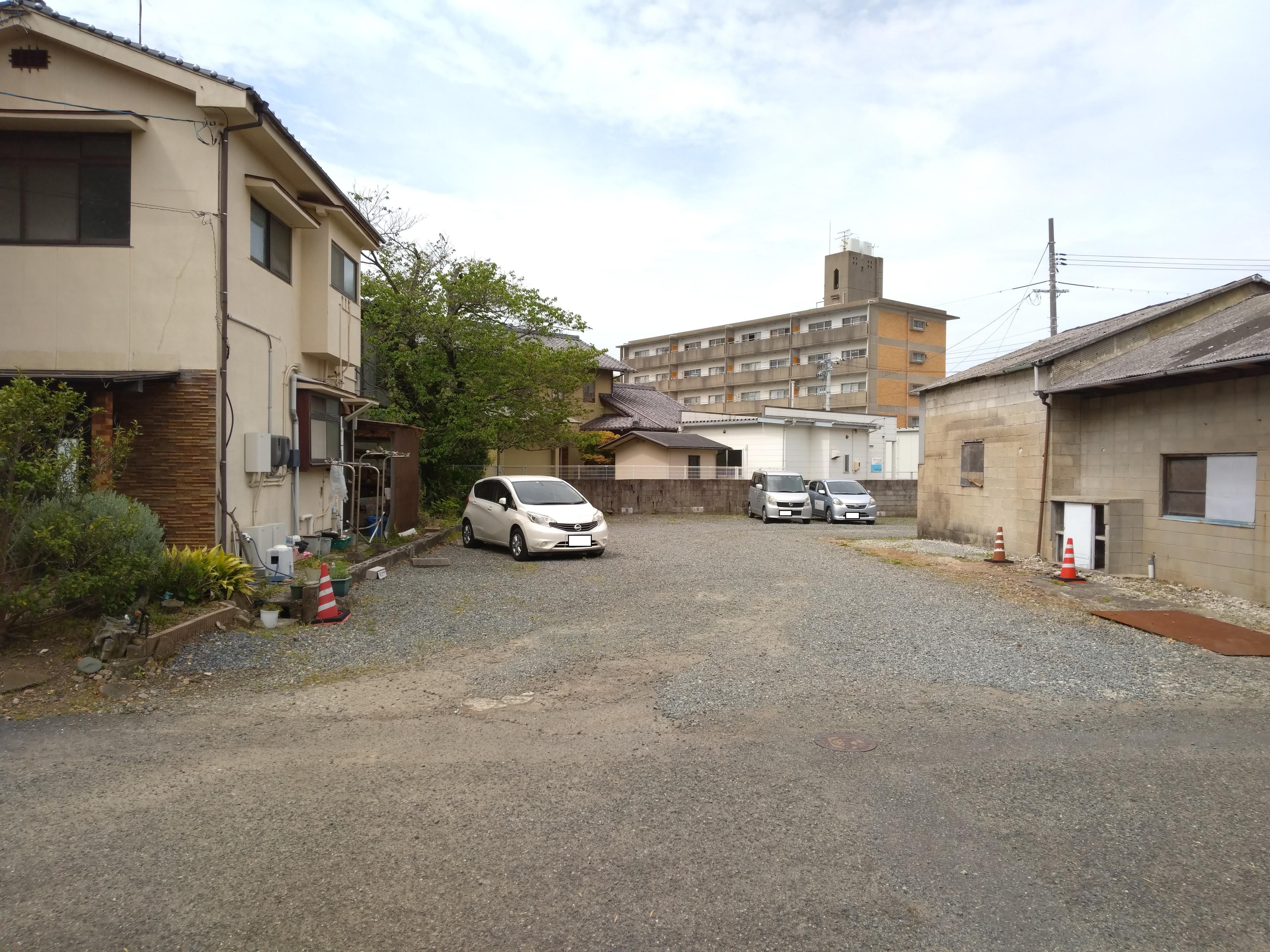 第三金家ビル第二駐車場の外観・駐車場イメージ1枚目