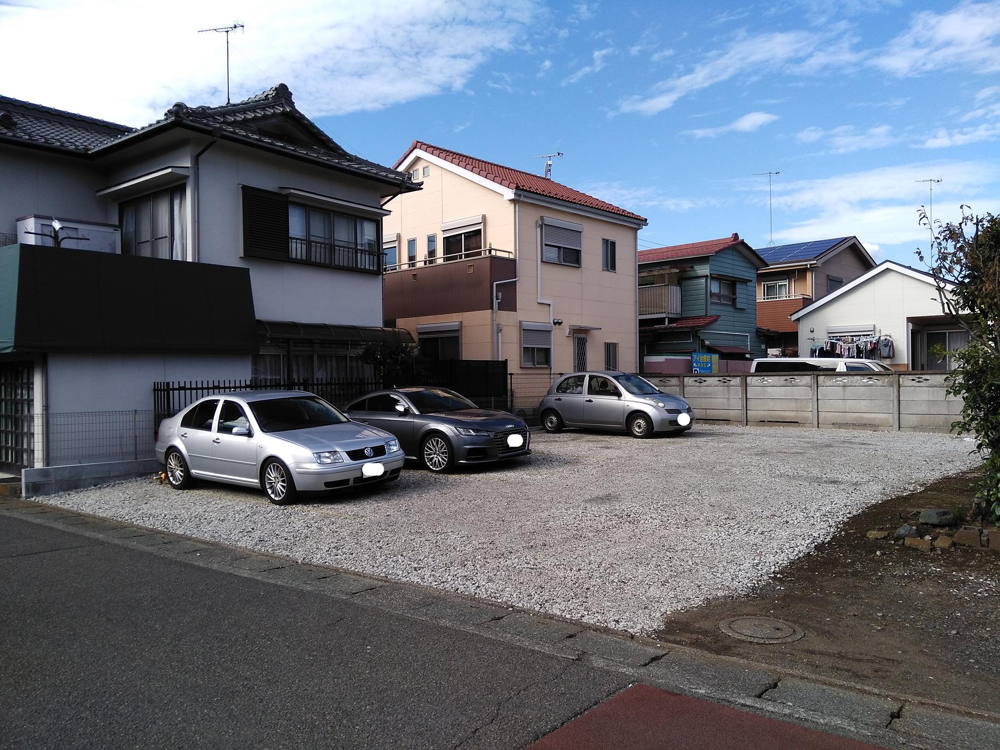 グラスリバーパーキングの外観・駐車場イメージ2枚目