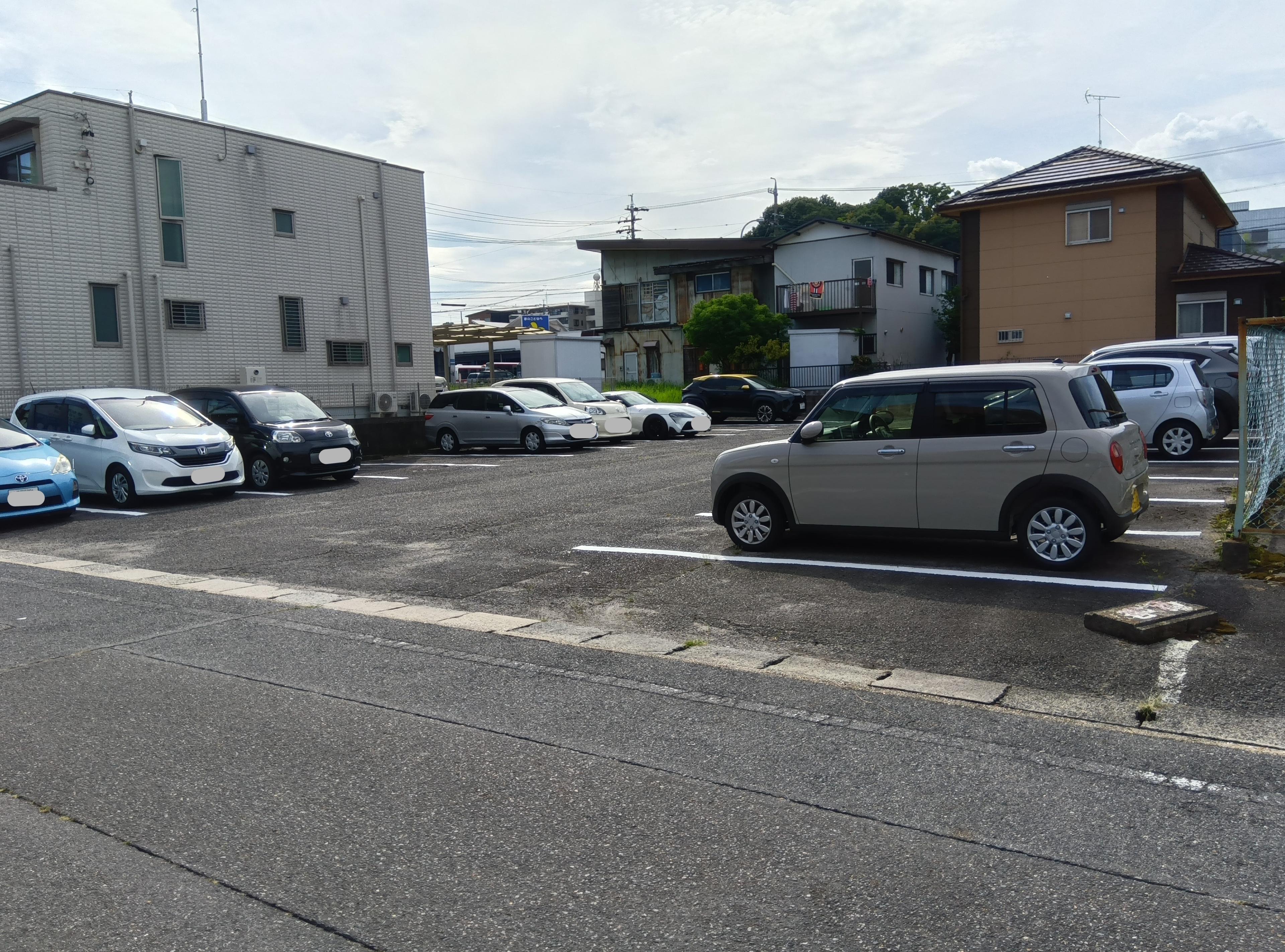 豊田市神田町2丁目貸駐車場の外観・駐車場イメージ1枚目