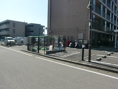 伸夫(17091)の外観・駐車場イメージ1枚目