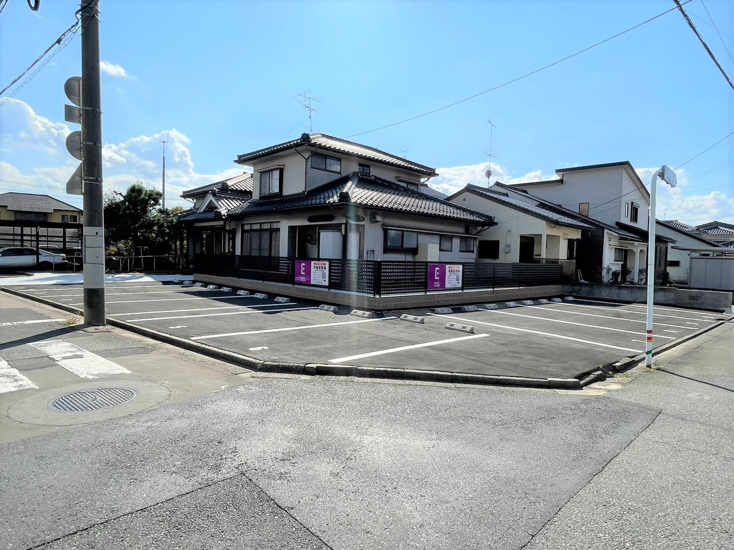 吉方町2丁目360駐車場の外観・駐車場イメージ1枚目