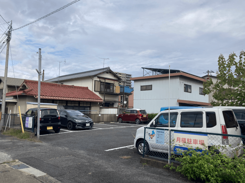 鳥居川駐車場の外観・駐車場イメージ3枚目