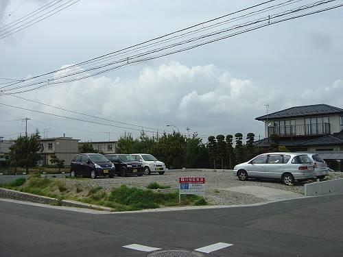 ホットハウス鶴ケ谷８丁目駐車場の外観・駐車場イメージ1枚目