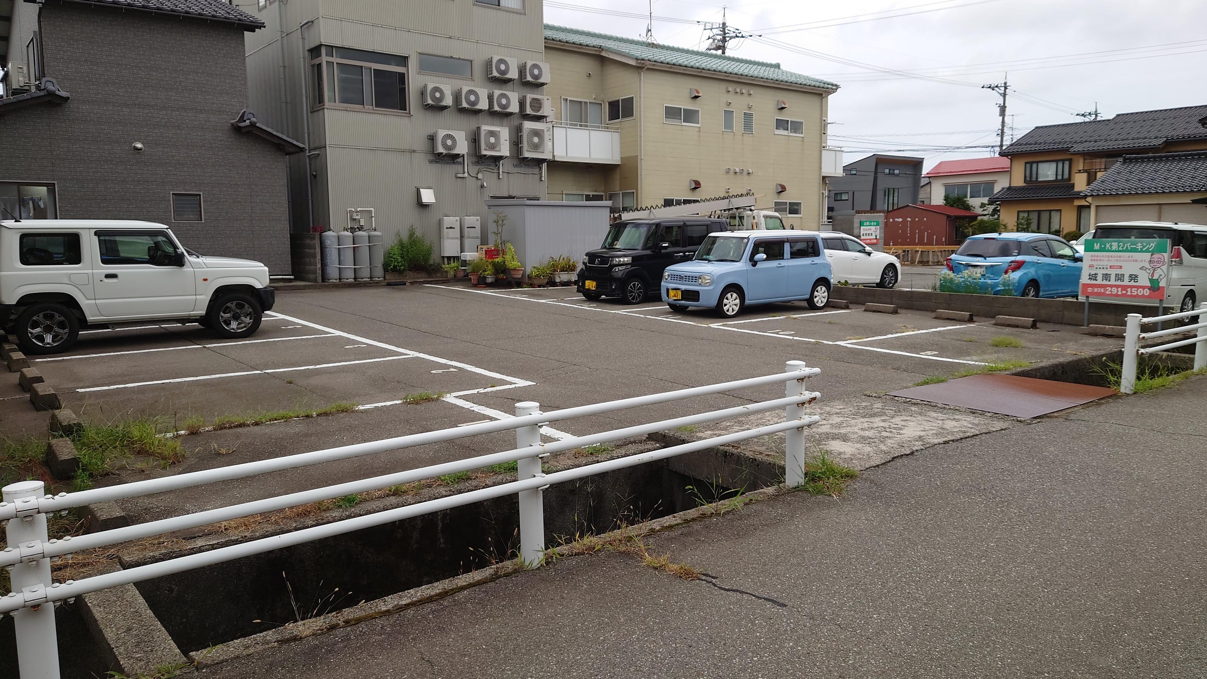 MK第2パーキングの外観・駐車場イメージ1枚目