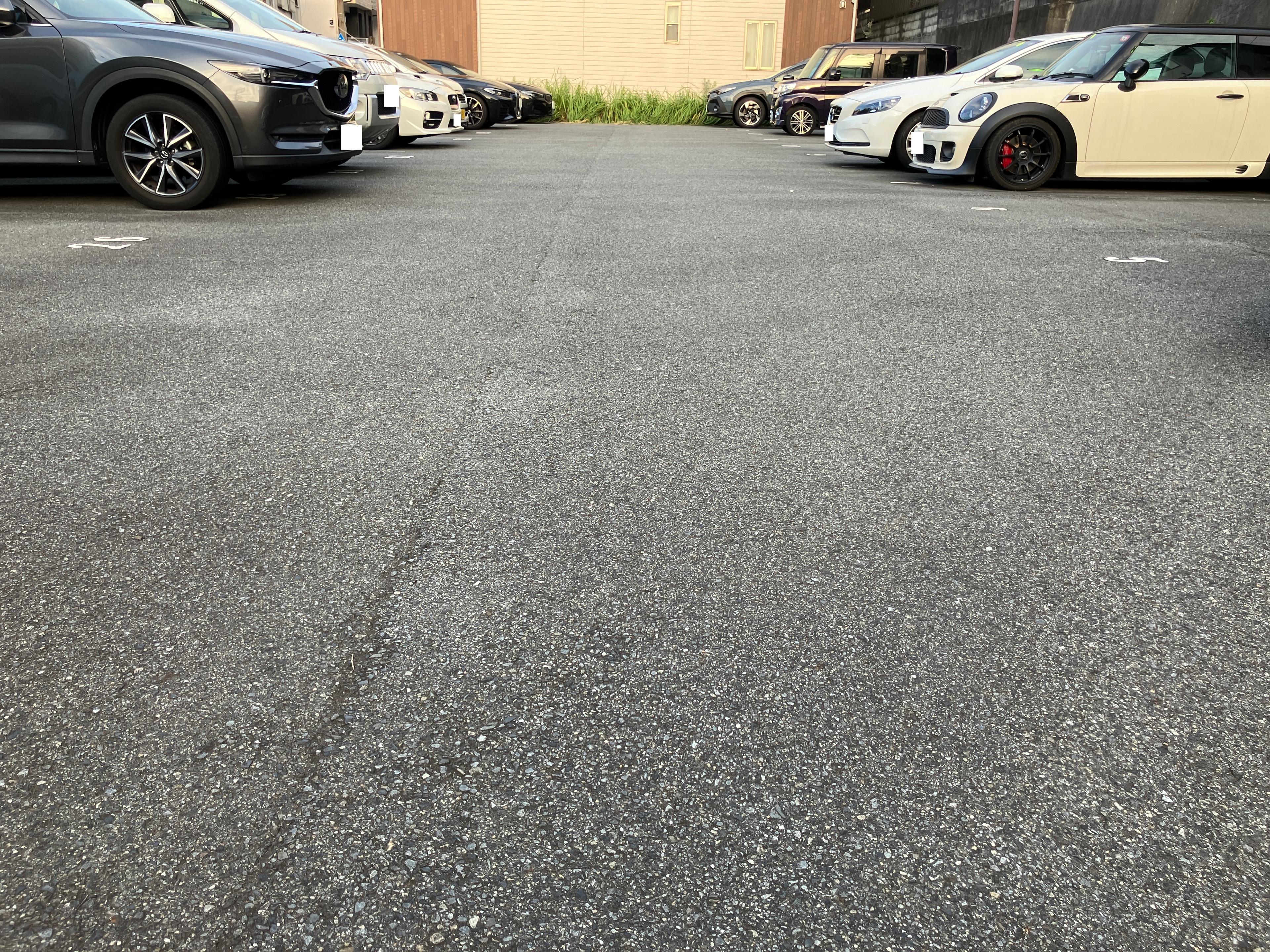 ２丁目内田駐車場の外観・駐車場イメージ2枚目