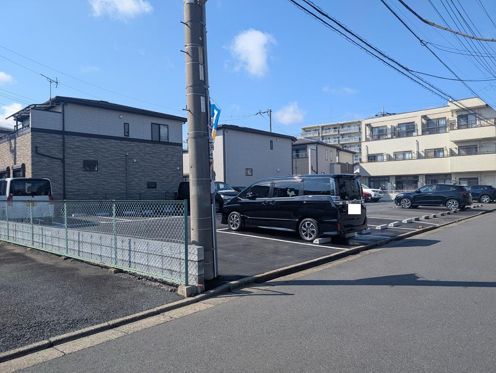 大澤駐車場の外観・駐車場イメージ2枚目