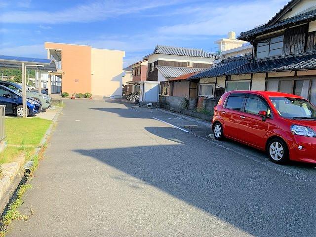 穂高(16627)の外観・駐車場イメージ2枚目