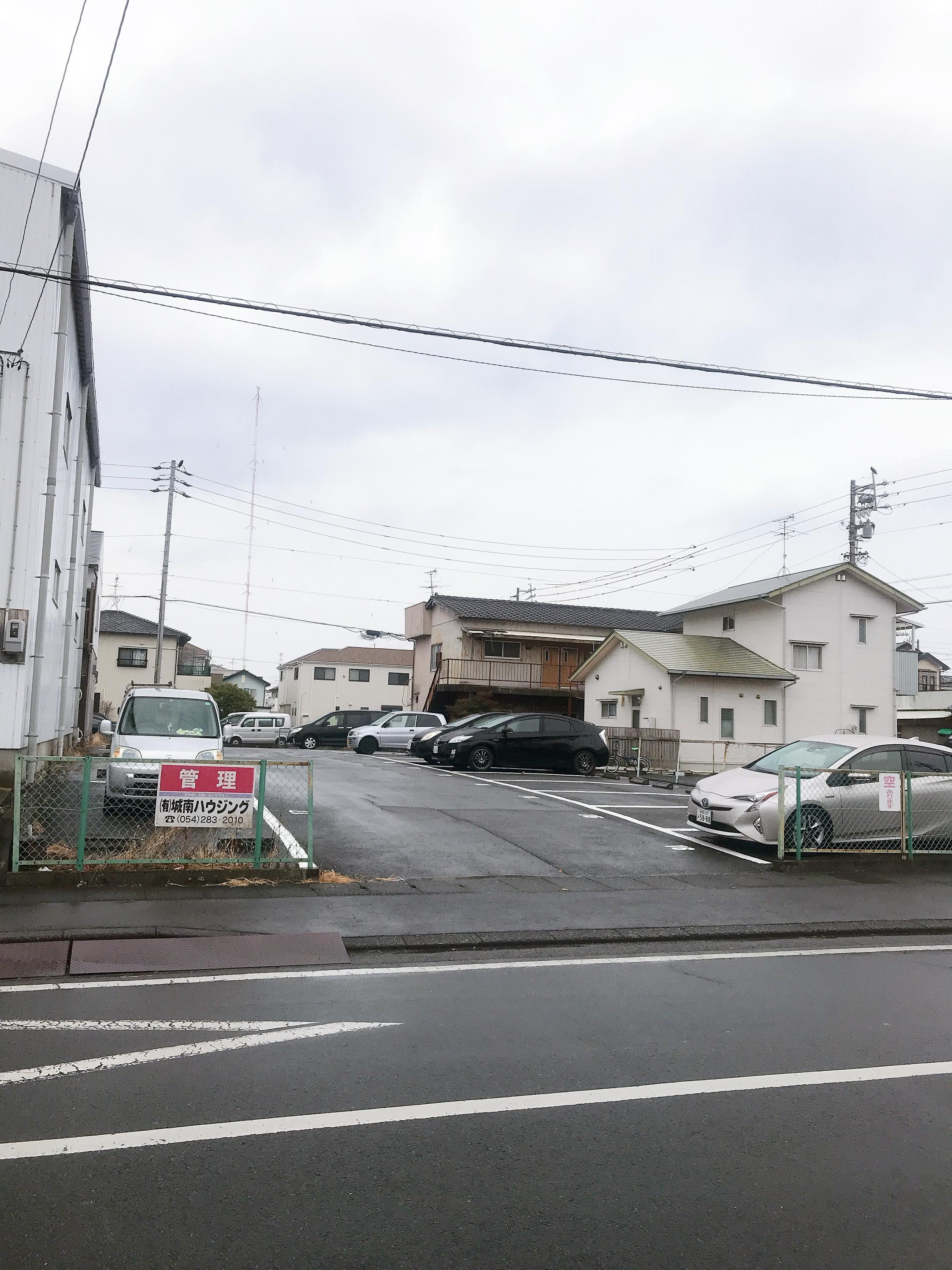 山田駐車場の外観・駐車場イメージ1枚目