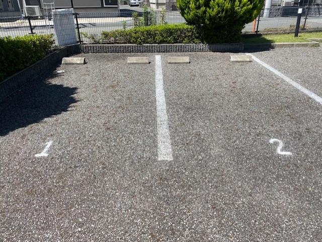 天上野(21341)の外観・駐車場イメージ1枚目