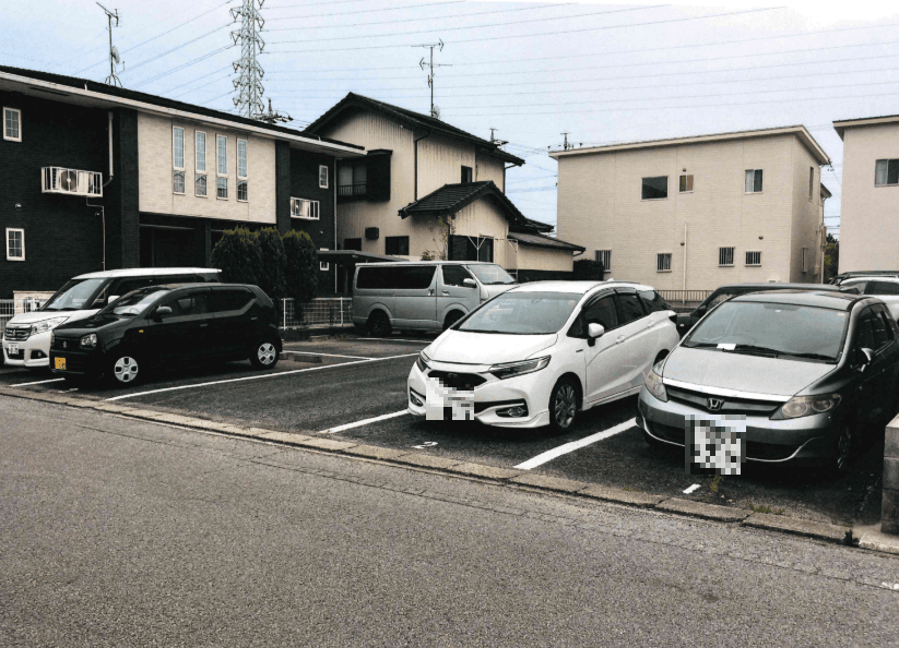 六名本町月極駐車場の外観・駐車場イメージ1枚目