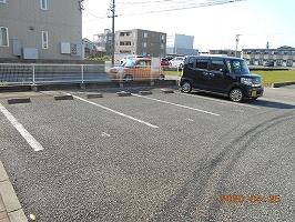 クレール(23256)の外観・駐車場イメージ1枚目