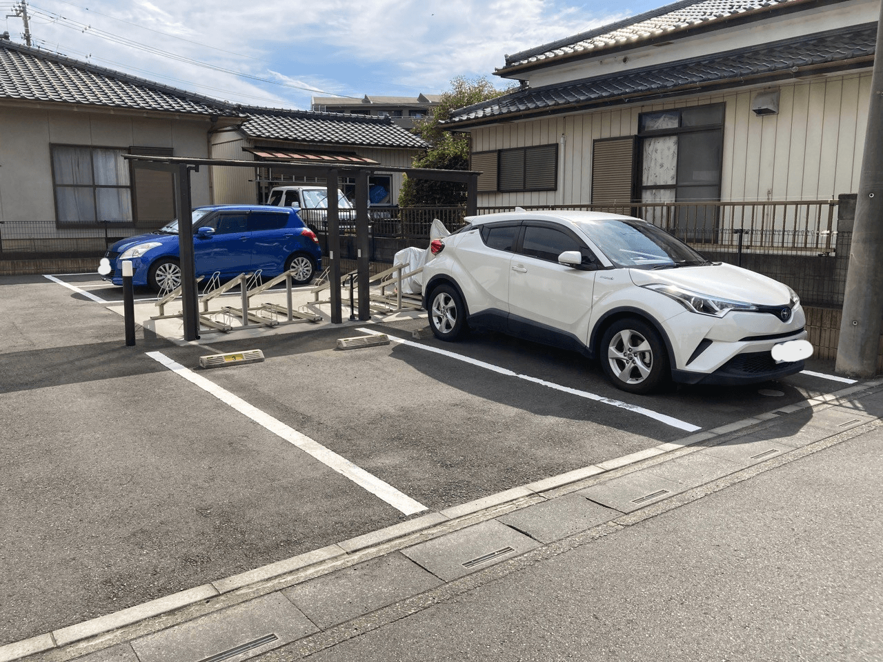 リブリ・花束駐車場の外観・駐車場イメージ1枚目