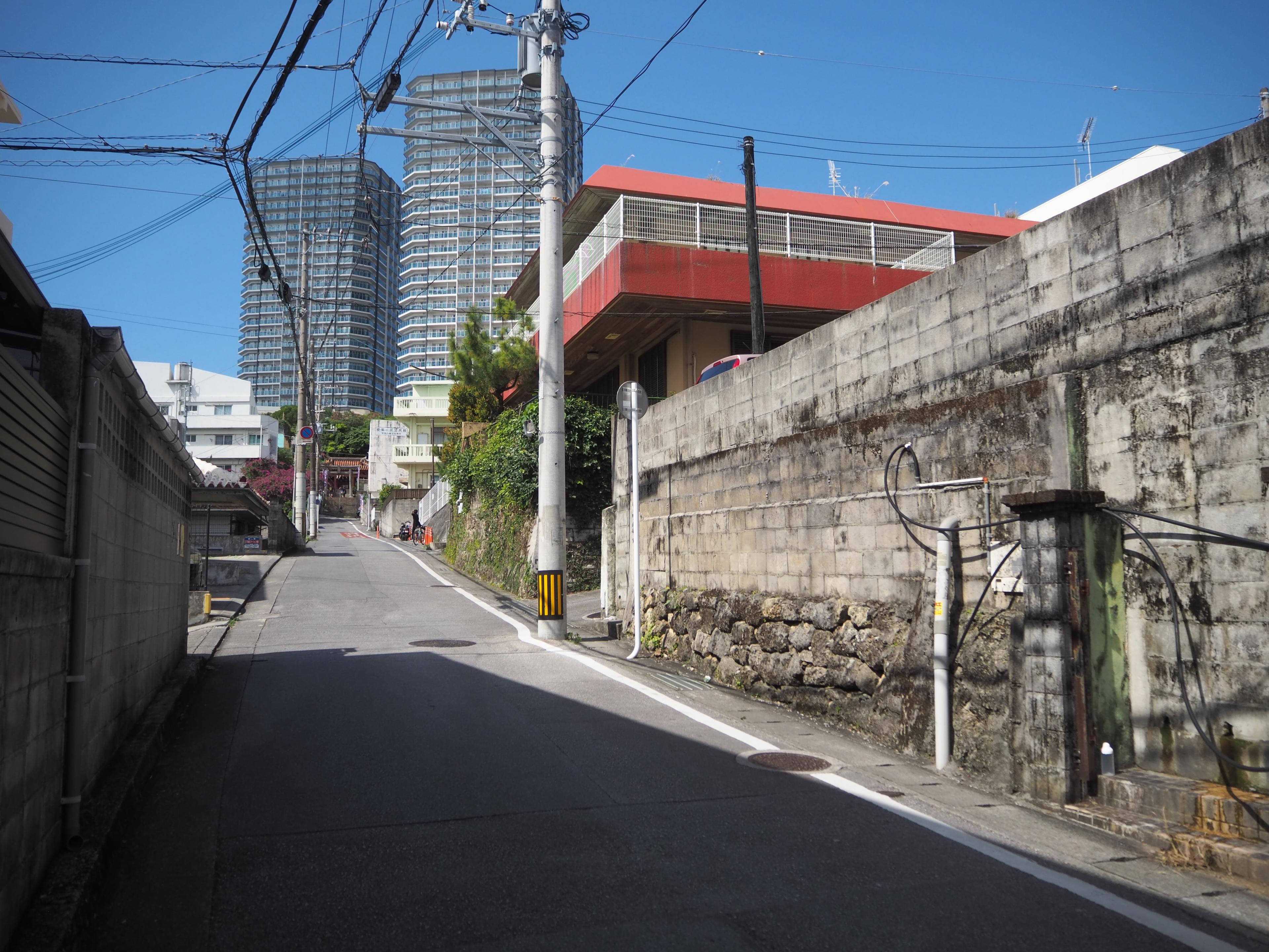 下地駐車場の外観・駐車場イメージ2枚目