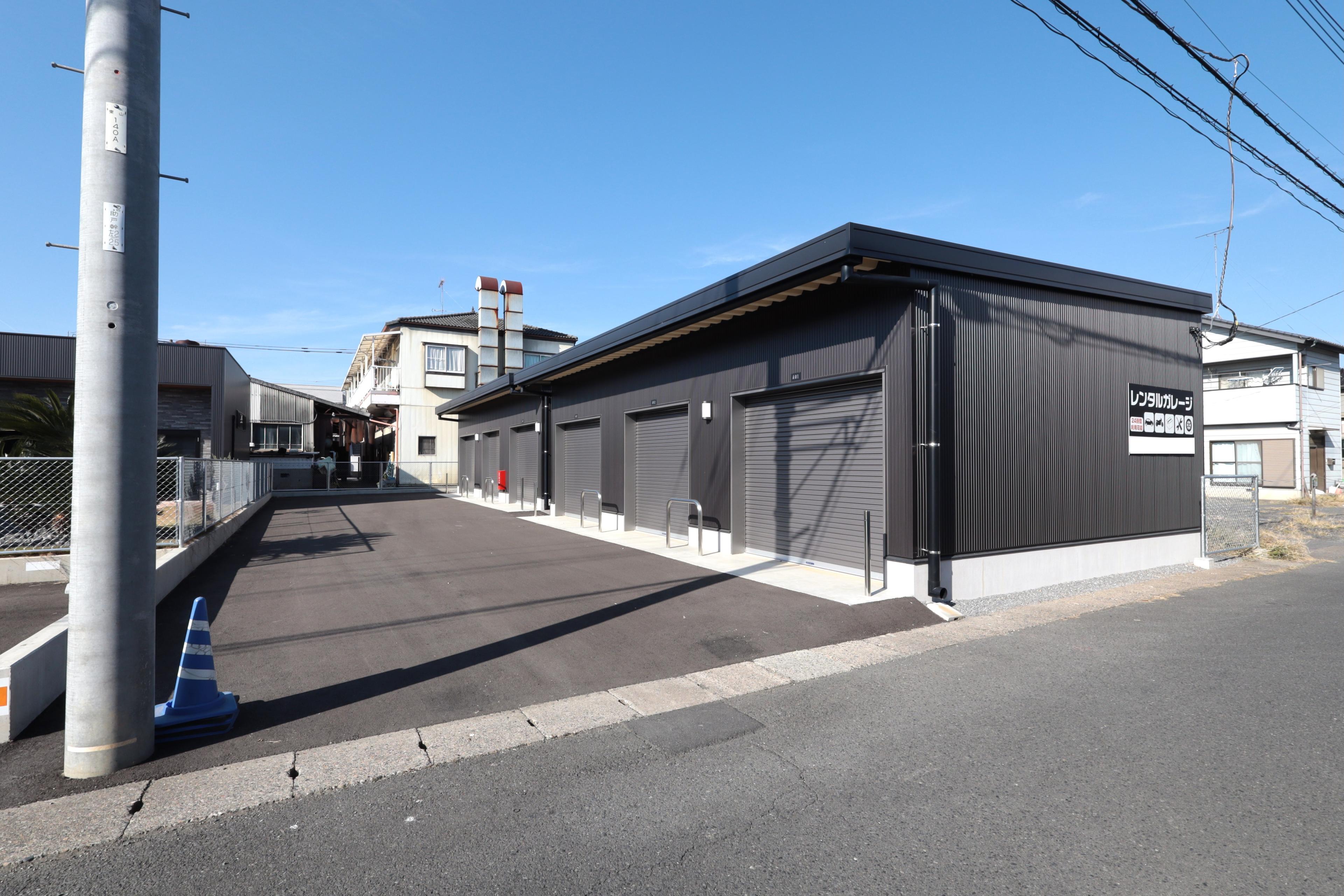 レンタルガレージ　助戸町TDの外観・駐車場イメージ1枚目