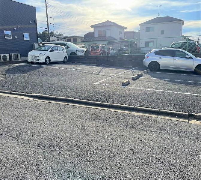 Ｇａｒｄｅｎ(31397)　敷地外駐車場①の外観・駐車場イメージ1枚目