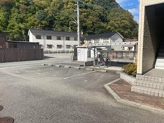Ｋ(30335)の外観・駐車場イメージ2枚目