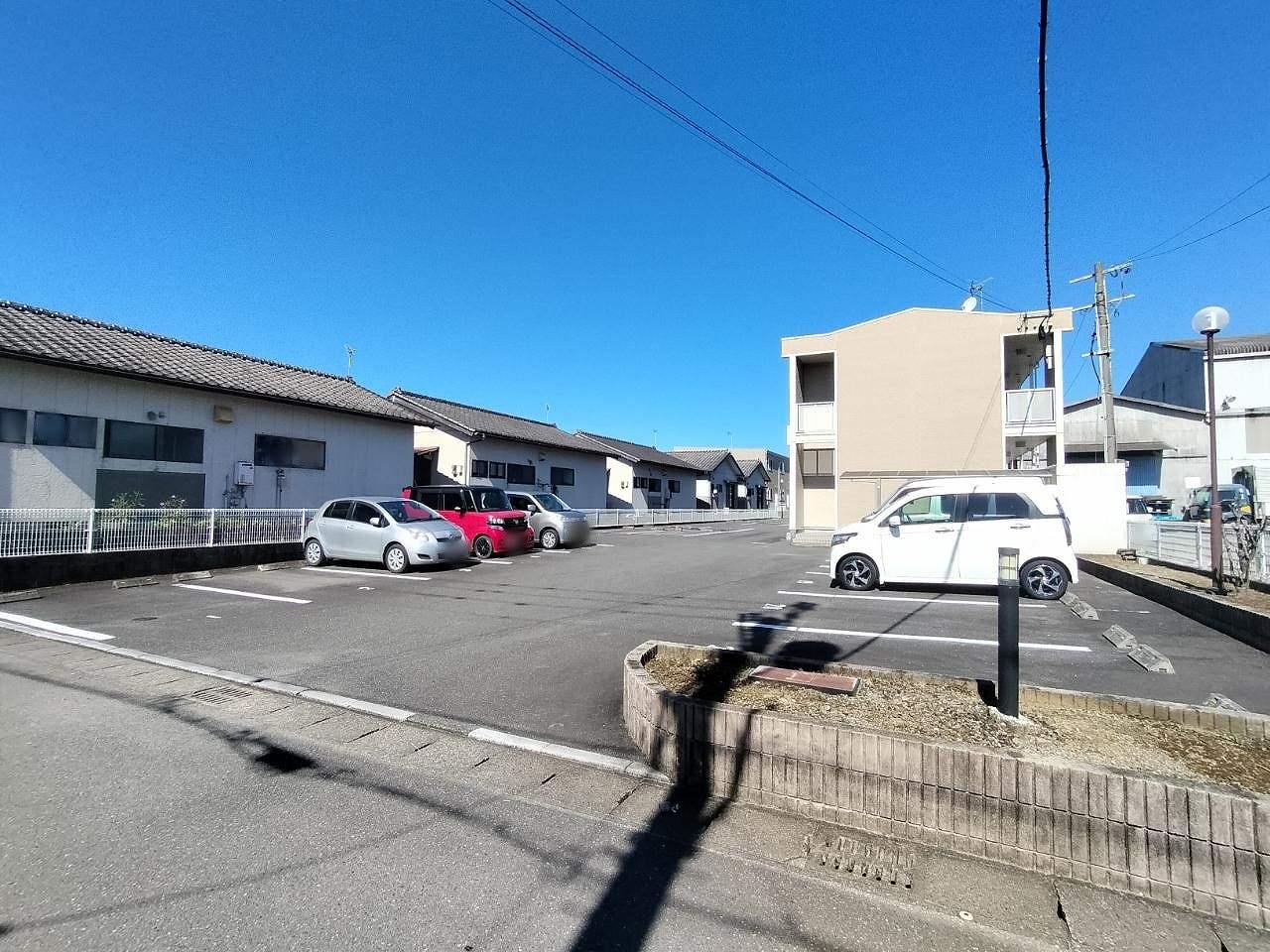 プルメリアⅢ(40115)の外観・駐車場イメージ2枚目