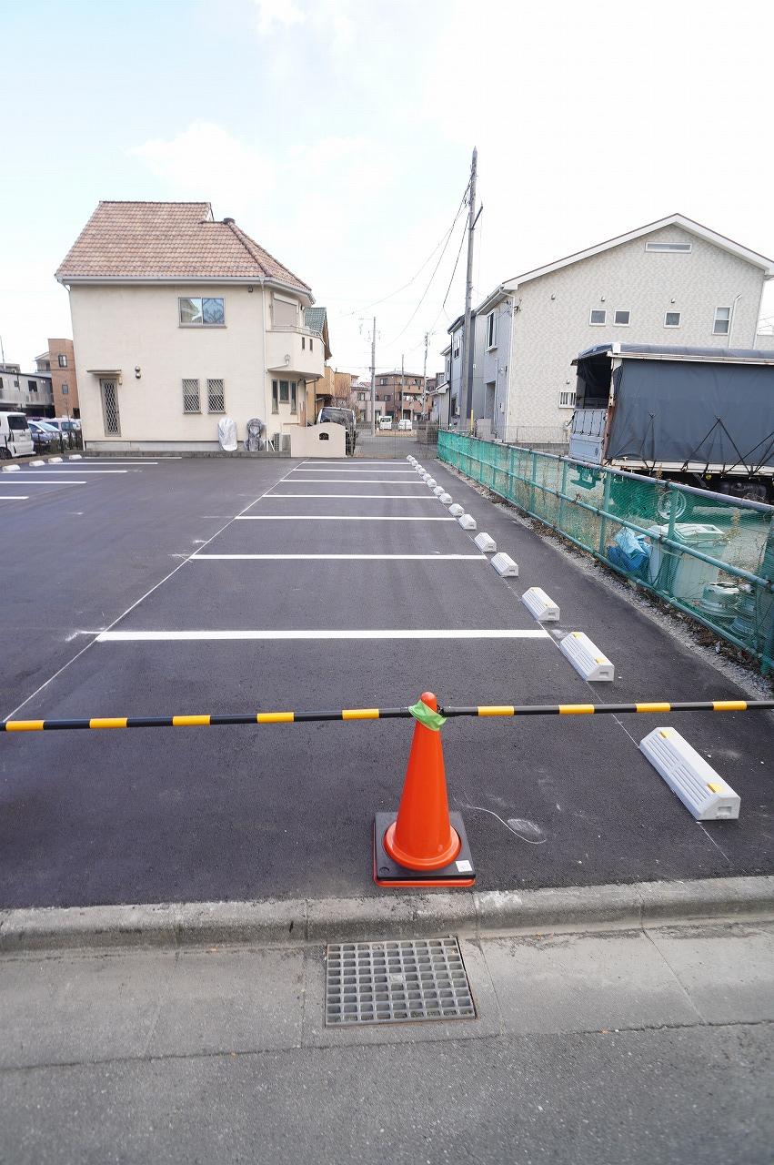 新曽２１－１０駐車場の外観・駐車場イメージ3枚目