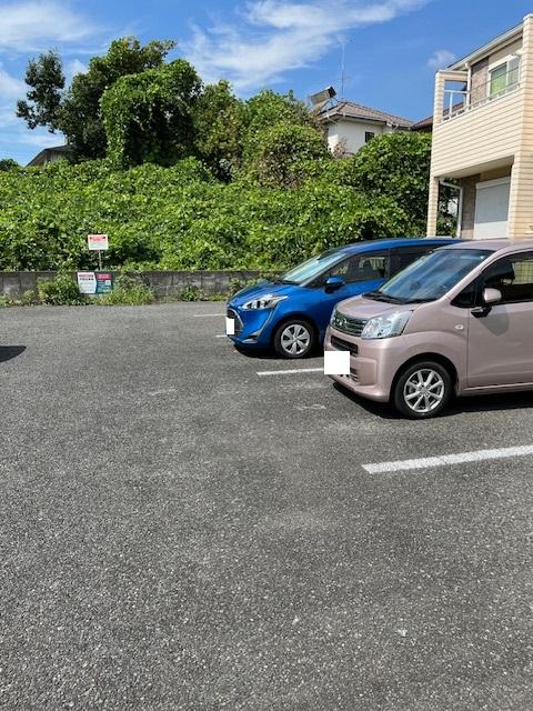 野々下4220751駐車場の外観・駐車場イメージ2枚目