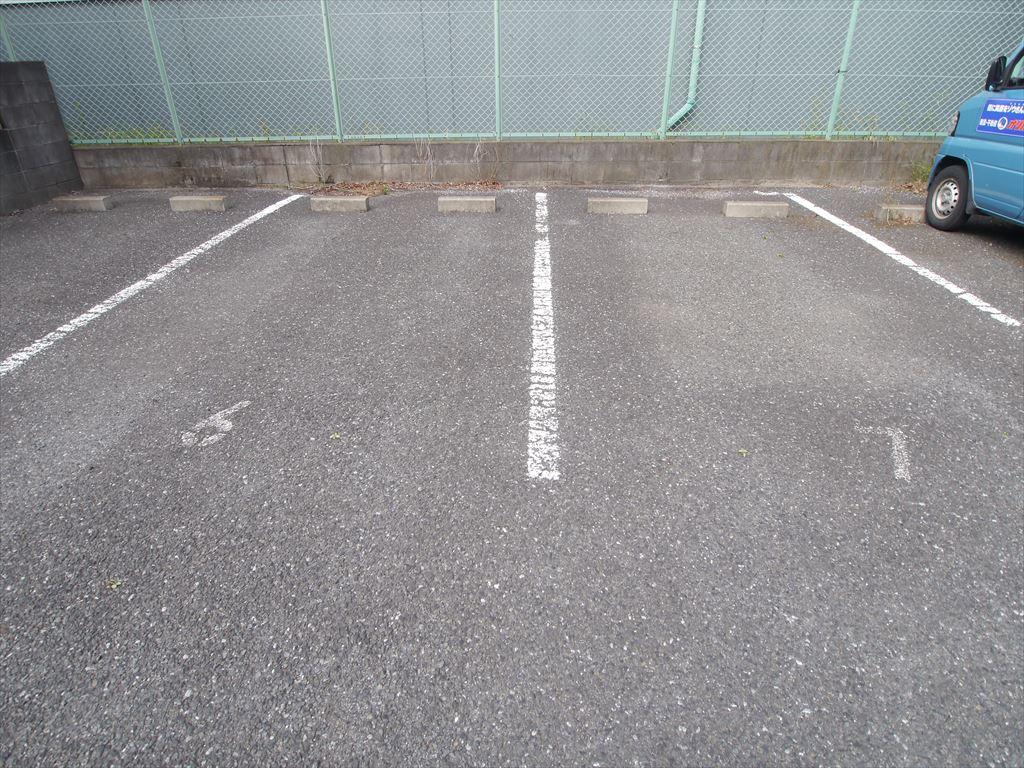 大野台第２駐車場の外観・駐車場イメージ3枚目
