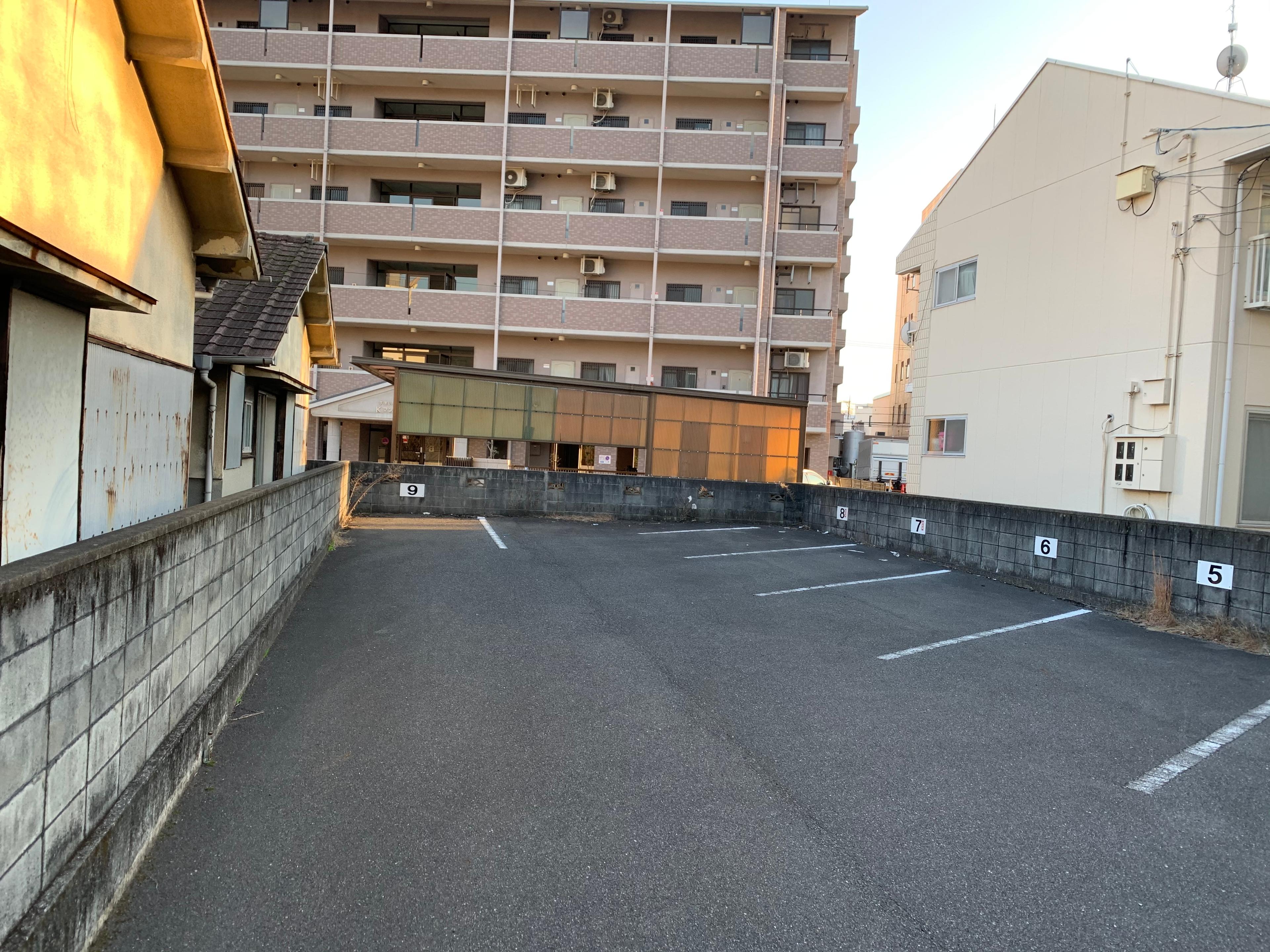 麻里布野村駐車場の外観・駐車場イメージ1枚目