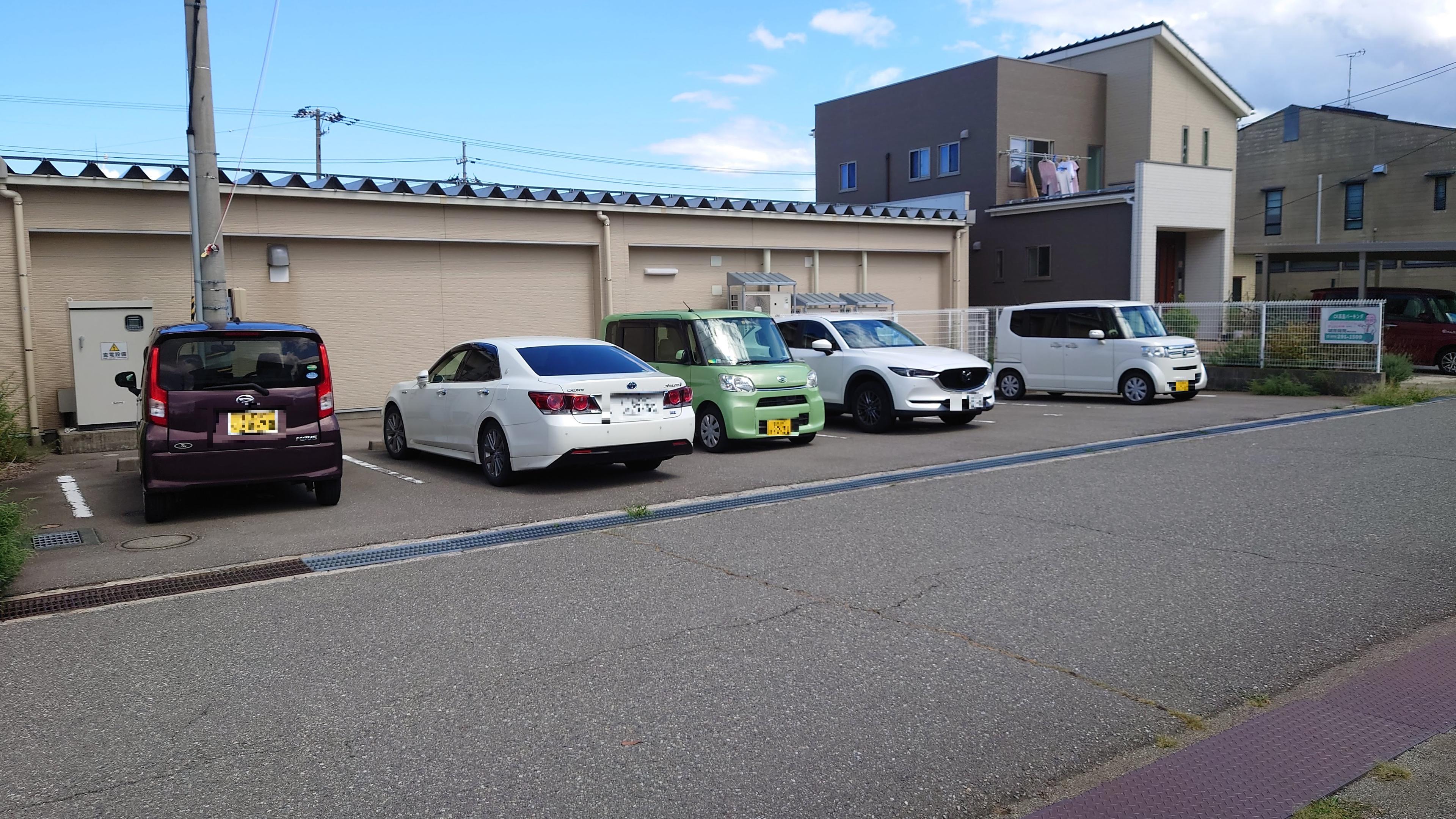 CK高畠パーキングの外観・駐車場イメージ1枚目
