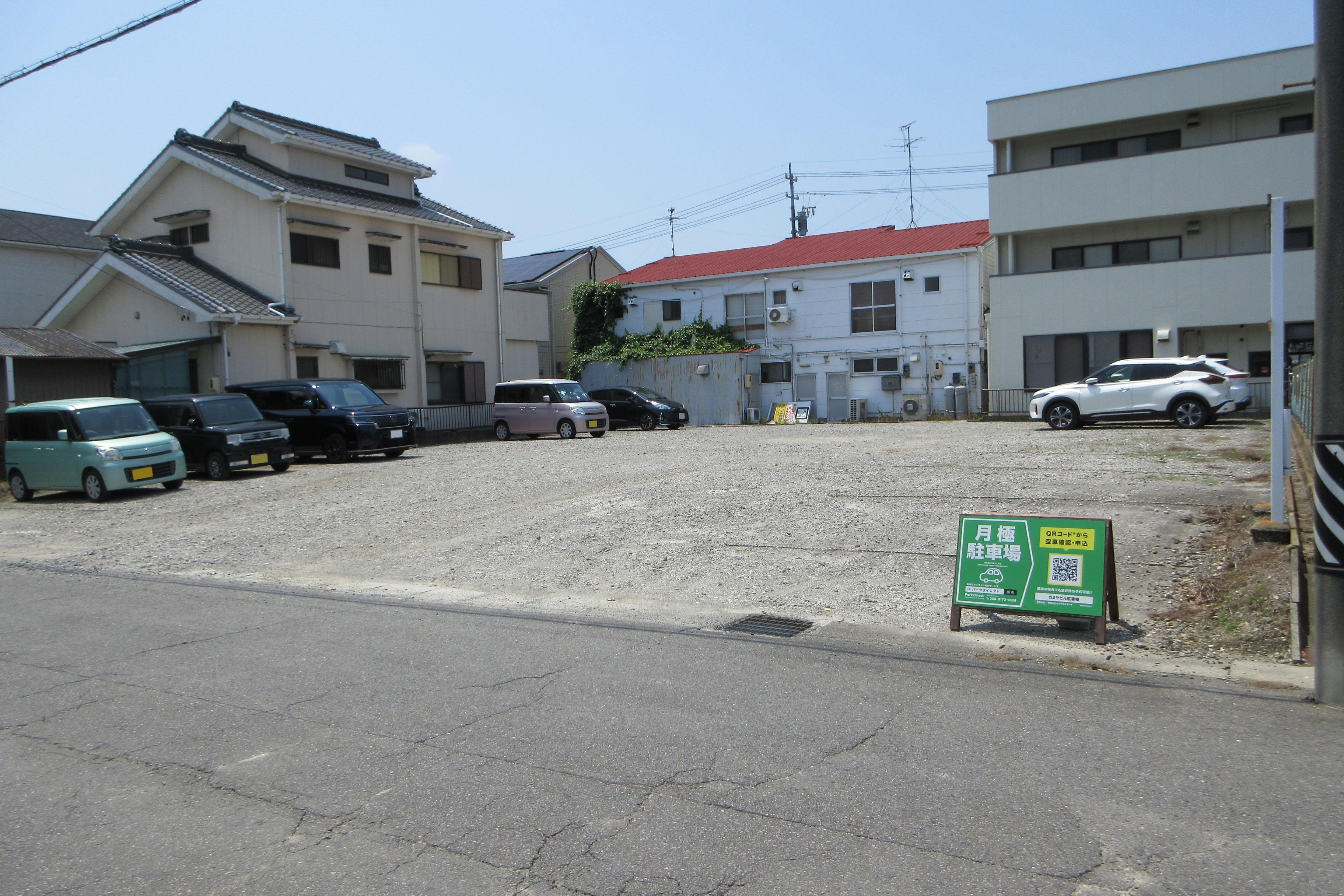 カミヤビル駐車場の外観・駐車場イメージ2枚目