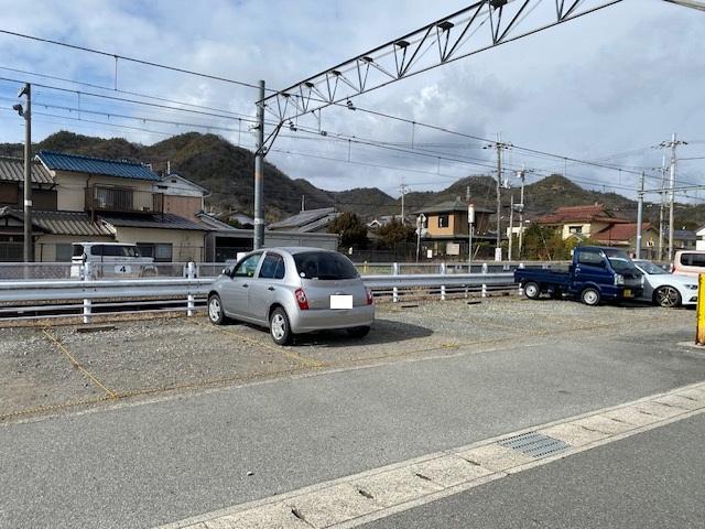 ラクピーライト仁豊野駅の外観・駐車場イメージ1枚目