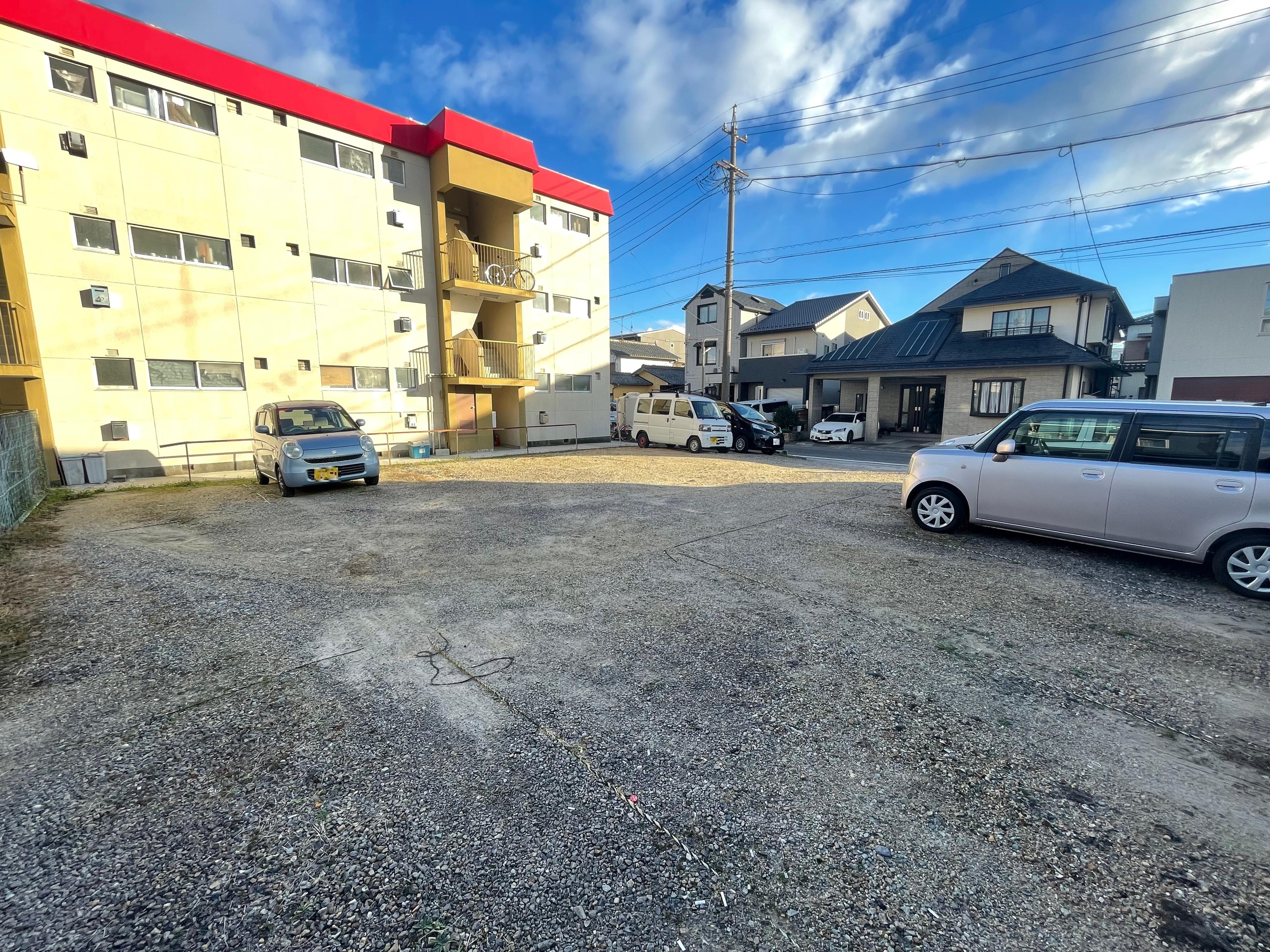 二子駐車場の外観・駐車場イメージ2枚目