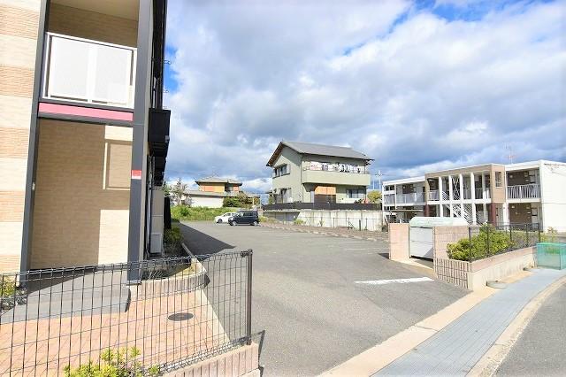 ＡＫＩ(26089)の外観・駐車場イメージ1枚目